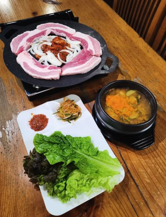 Price Menu Side Image